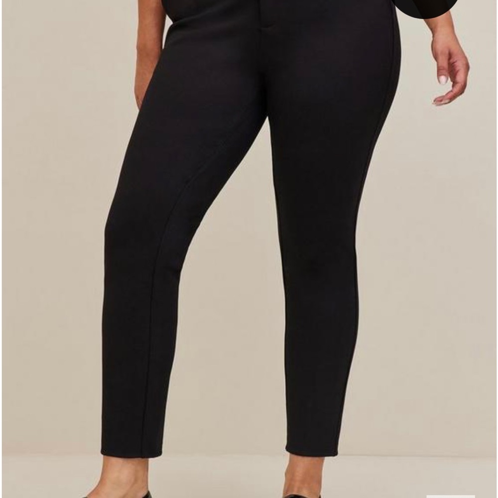 Torrid Comfort Flex Waistband Slim Taper Studio Luxe Woven High-Rise Pant sz 20